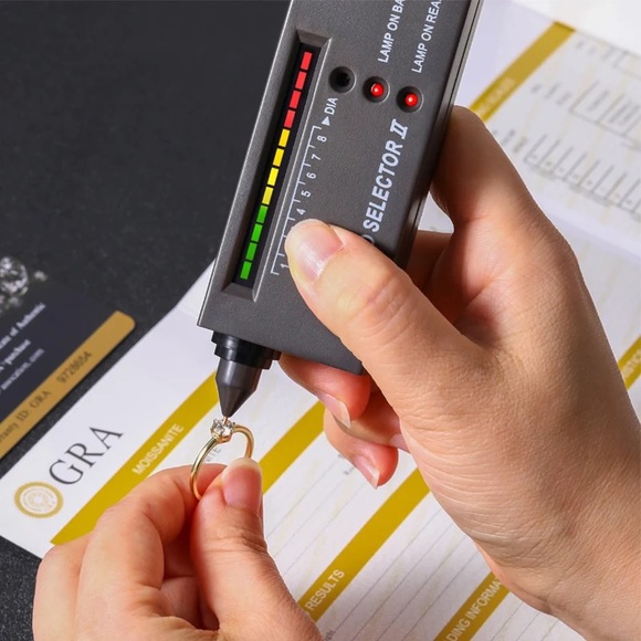 💍 Certified 1/2 Ct Gold plated s925 Moissanite Ring For Engagement/Wedding ✨ - Picture 7 of 10